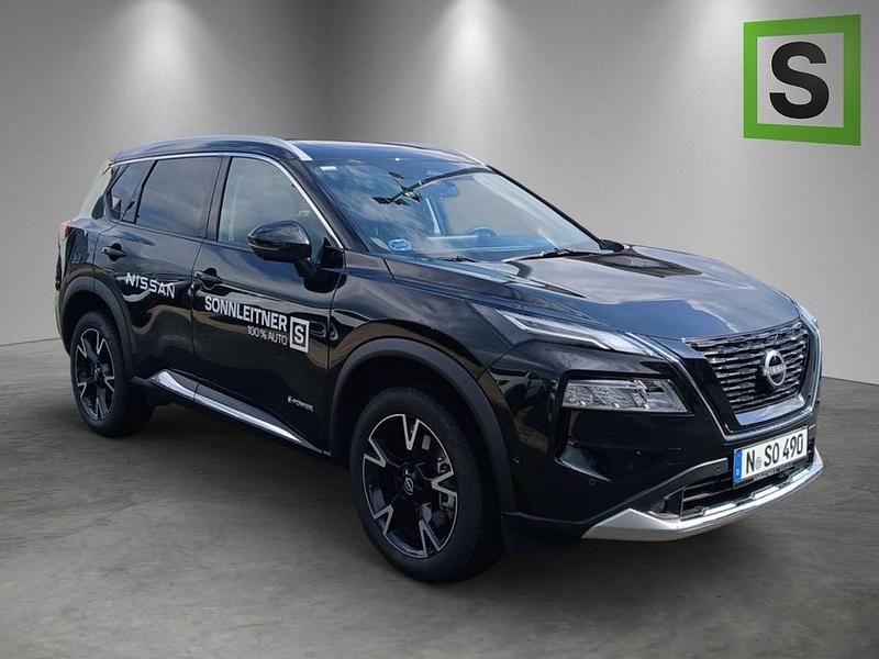 Gebraucht Nissan X-Trail Tekna 213 PS (156 kW) 2026 Schwarz SUV