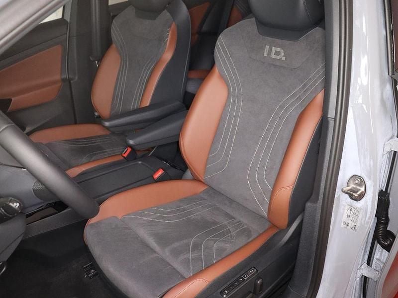 Neu VW ID.5 Pro 210 kW (286 PS) 2026 Schwarz SUV