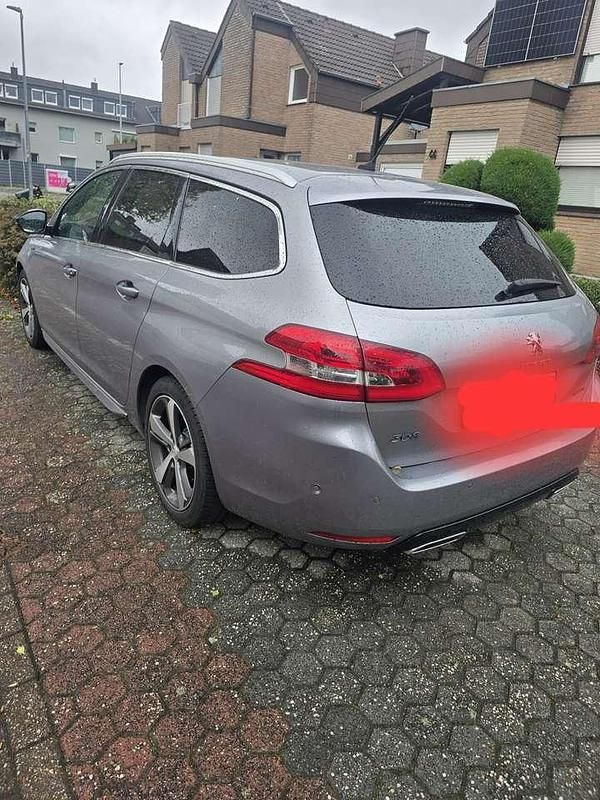 Gebraucht 2019 Peugeot 308 Allure Kombi | 14.999 € (Teuer) - Bild 1/4