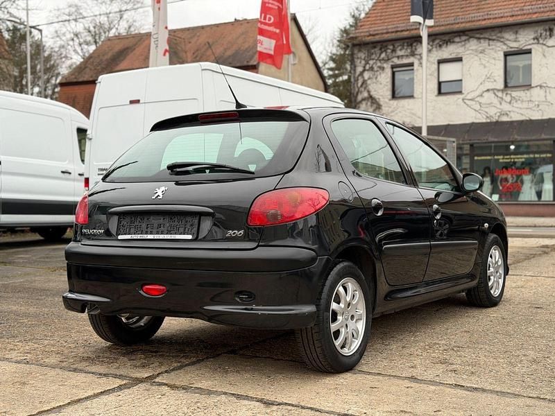 Gebraucht Peugeot 206 Filou 75 PS (55 kW) 2007 Schwarz Kleinwagen