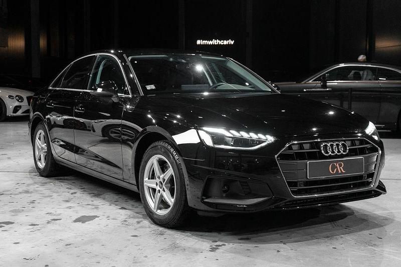 Gebraucht Audi A4 136 PS (100 kW) 2024 Schwarz Limousine