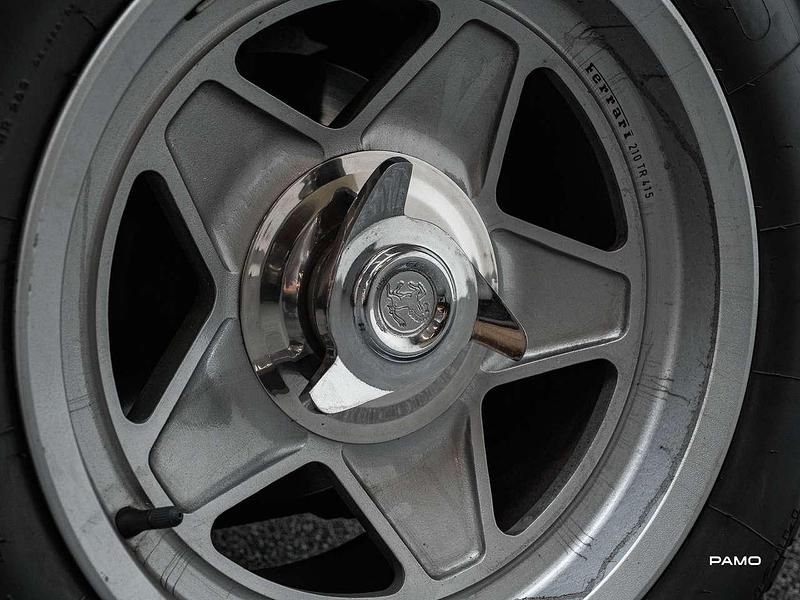 Gebraucht Ferrari 512 BB 340 PS (250 kW) 1983 Rot Coupé