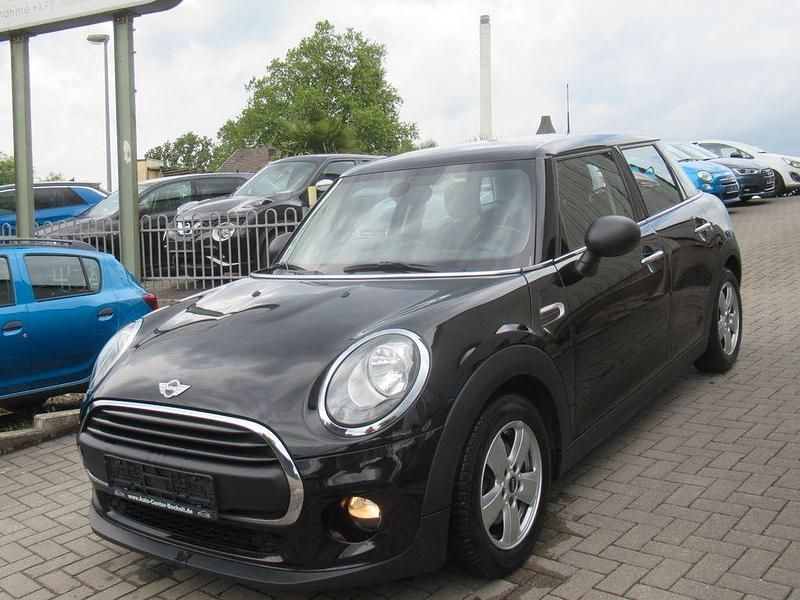 Gebraucht Mini ONE 75 PS (55 kW) 2017 Schwarz Kleinwagen