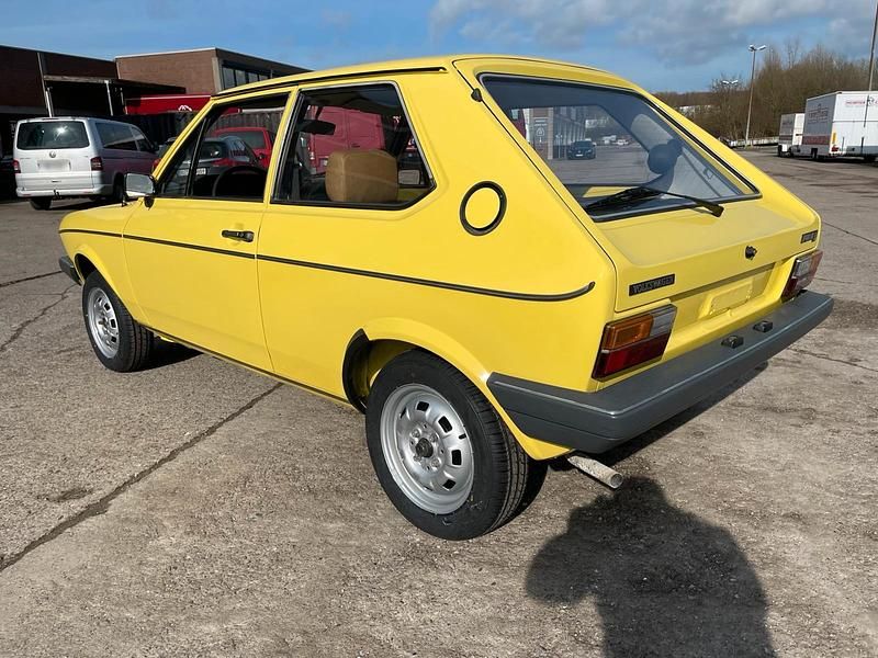 Gebraucht VW Polo 39 PS (28 kW) 1981 Gelb Kleinwagen