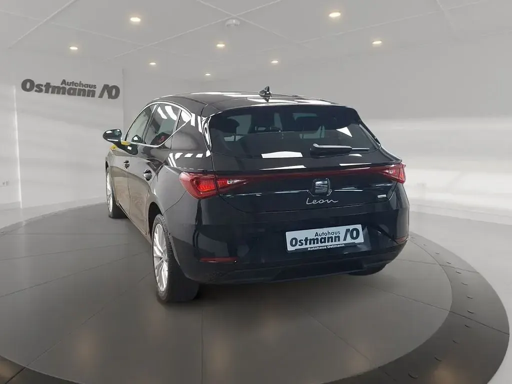 Gebraucht Seat Leon XCELLENCE 204 PS (150 kW) 2021 Mitternachtsschwarz Limousine