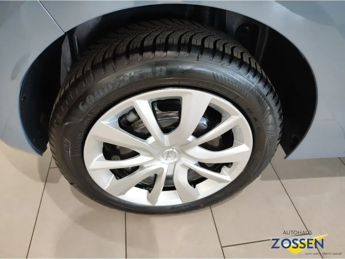 Gebraucht Opel Corsa 101 PS (74 kW) 2024 Grau Kleinwagen
