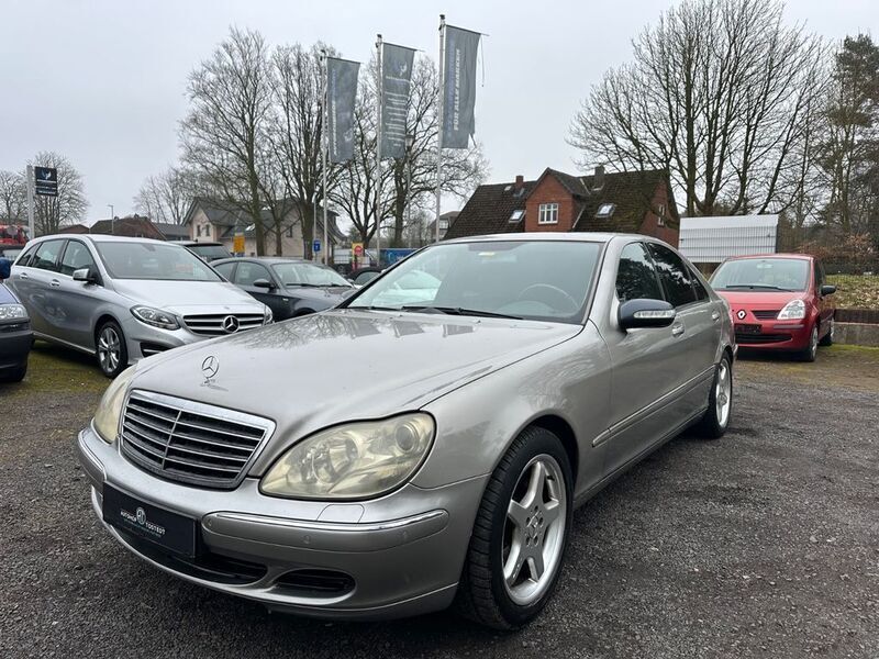 Silber Gebraucht 2005 Mercedes S320 AMG Limousine | 2.450 € - Bild 1/4