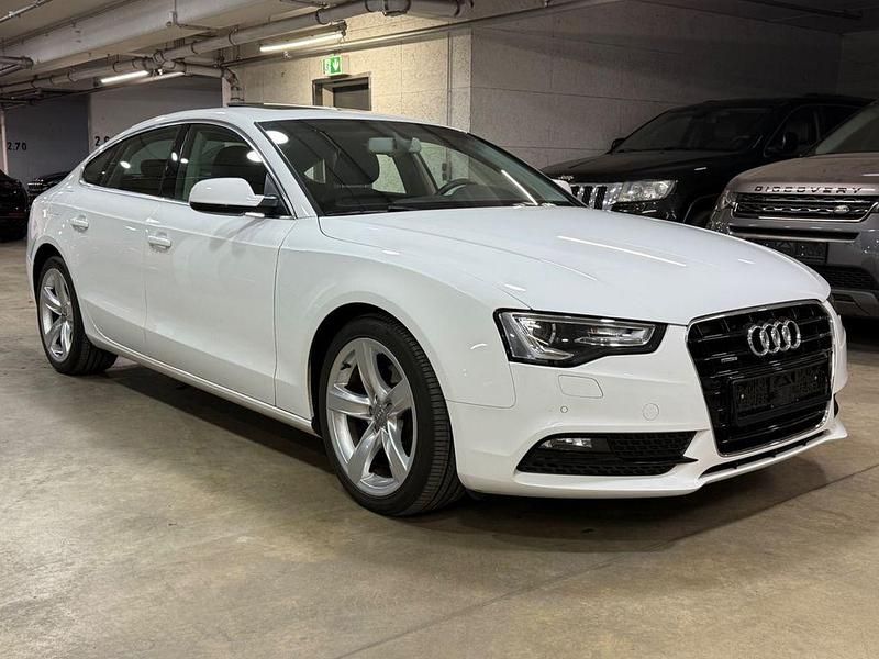Gebraucht Audi A5 190 PS (139 kW) 2015 Ibisweiß Coupé