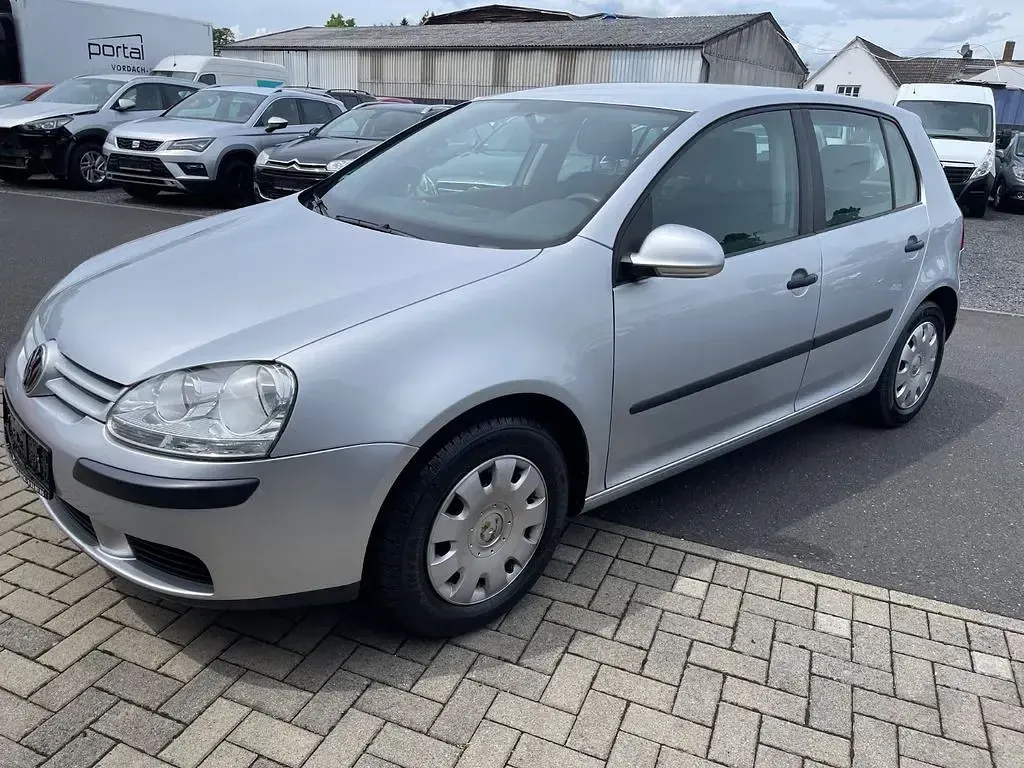 Gebraucht VW Golf IV Trendline 75 PS (55 kW) 2004 Silber Limousine