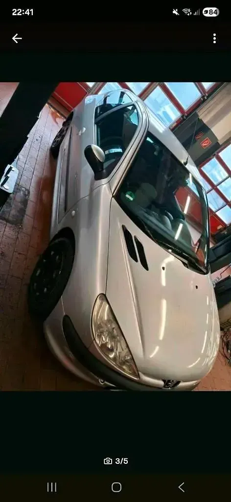 Gebraucht Peugeot 206 88 PS (64 kW) 2004 Silber Kleinwagen