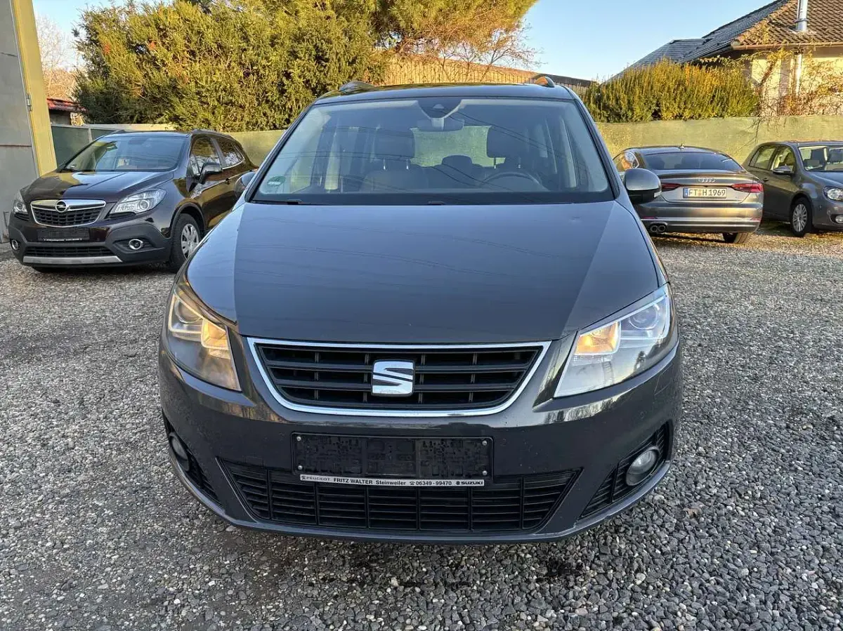 Gebraucht Seat Alhambra CONNECT 150 PS (110 kW) 2016 "urano" grau Van / Kleinbus