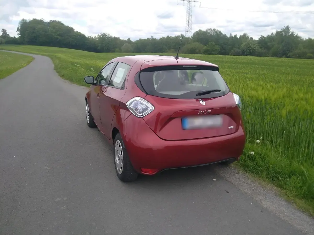 Gebraucht Renault Zoe 41 kW (57 PS) 2018 Rot Kleinwagen