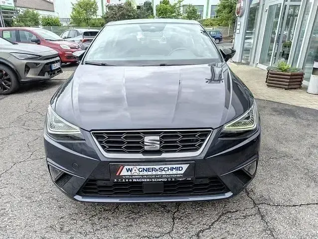 Gebraucht Seat Ibiza FR 95 PS (69 kW) 2023 Magnetic grau Kleinwagen