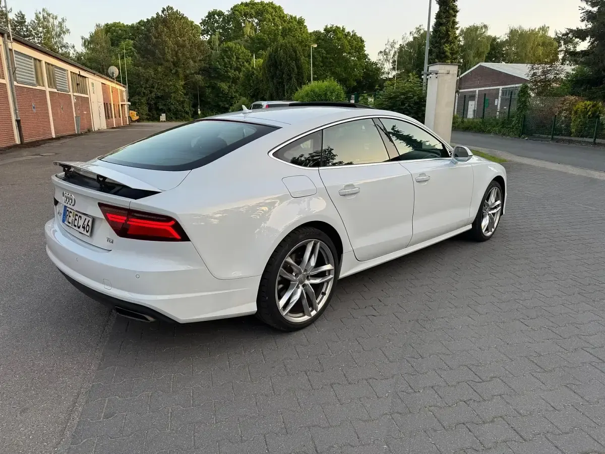 Gebraucht Audi A7 218 PS (160 kW) 2018 Weiß Kleinwagen