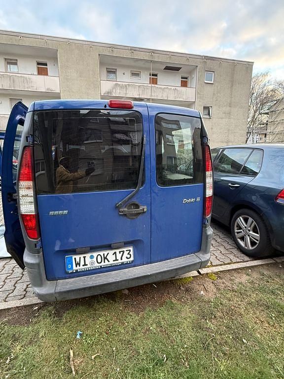 Gebraucht Fiat Doblò 65 PS (47 kW) 2003 Blau Van / Kleinbus