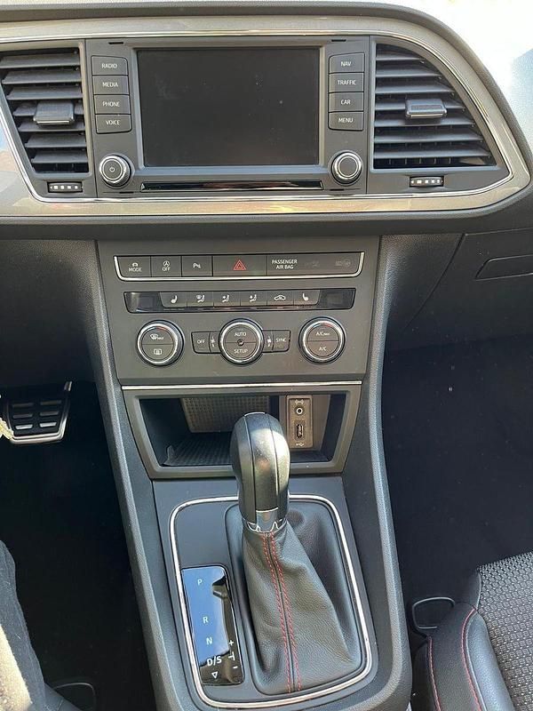 Gebraucht Seat Leon ST FR 150 PS (110 kW) 2016 Grau Kombi