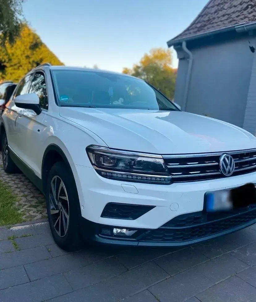 Gebraucht VW Tiguan 150 PS (110 kW) 2018 Weiß SUV