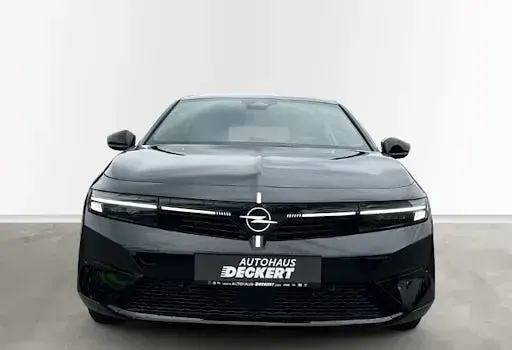 Neu Opel Astra Edition 145 PS (106 kW) 2026 Schwarz Limousine