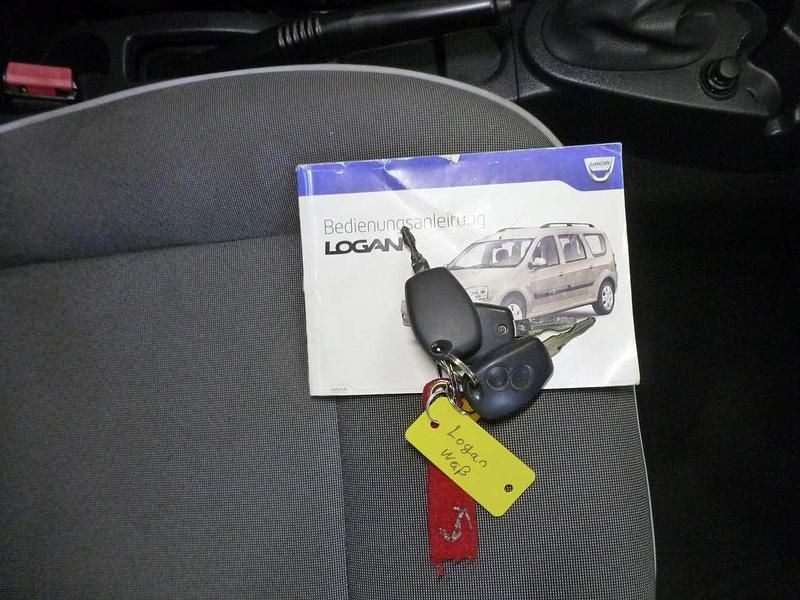 Gebraucht Dacia Logan Ambiance 87 PS (63 kW) 2010 Weiß Kombi