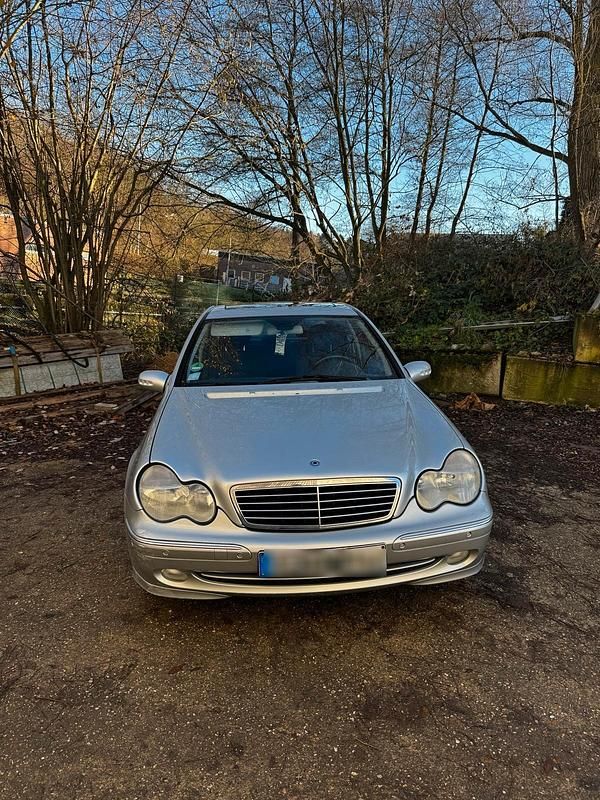 Gebraucht Mercedes C240 170 PS (125 kW) 2001 Grau Limousine