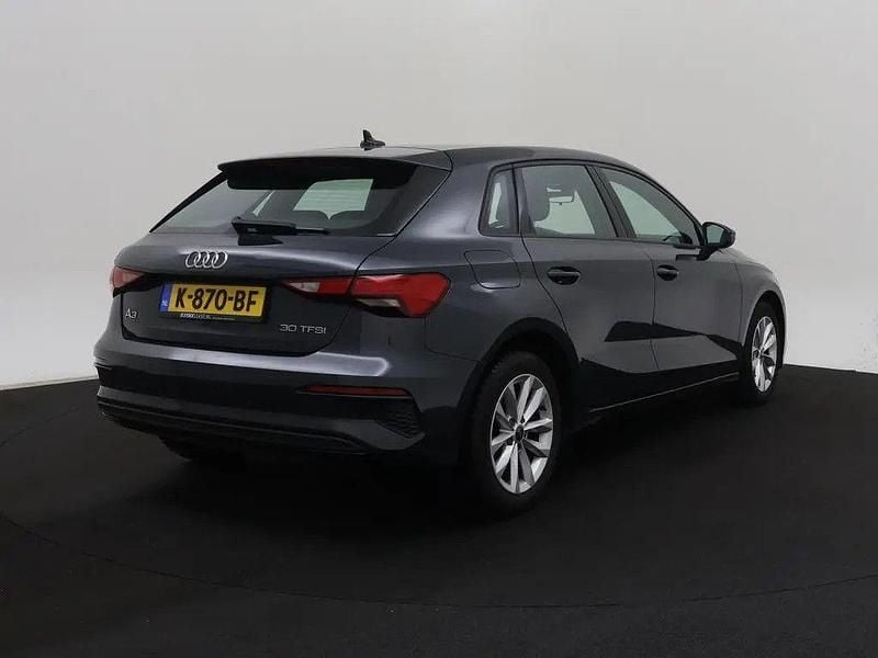 Gebraucht Audi A3 110 PS (80 kW) 2020 Grau Limousine