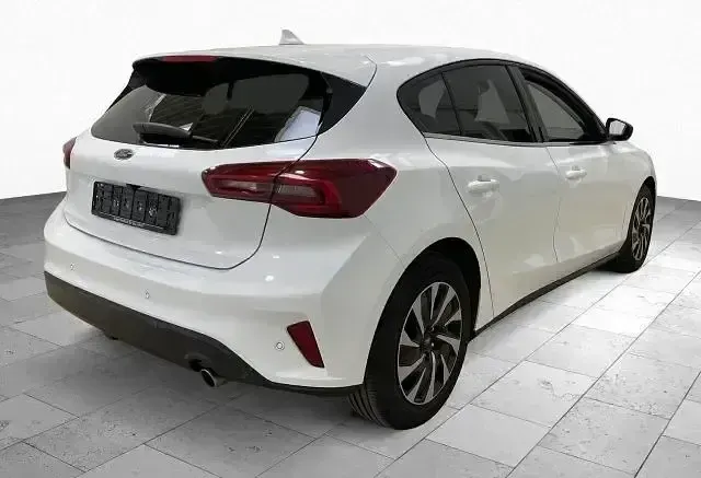Gebraucht Ford Focus Titanium X 116 PS (85 kW) 2023 Weiß Limousine