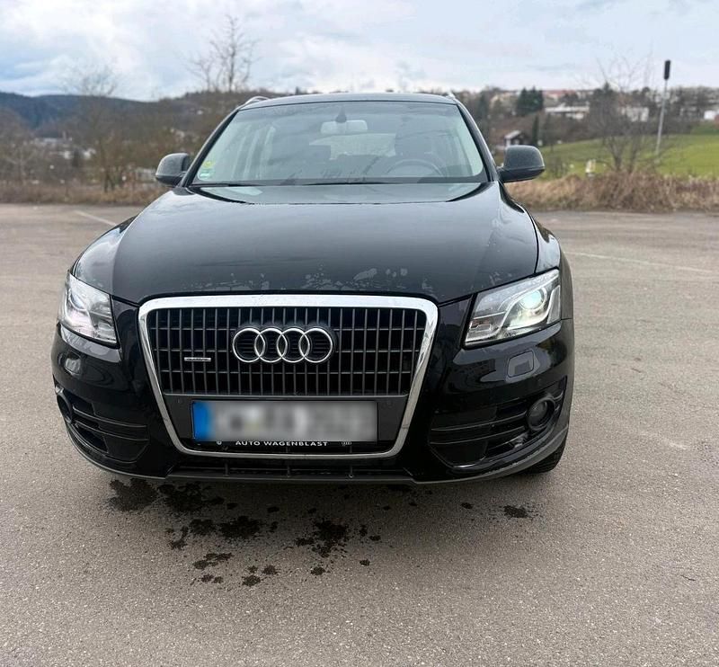 Second-hand Audi Q5 179 CP (131 kW) 2011 Negru SUV