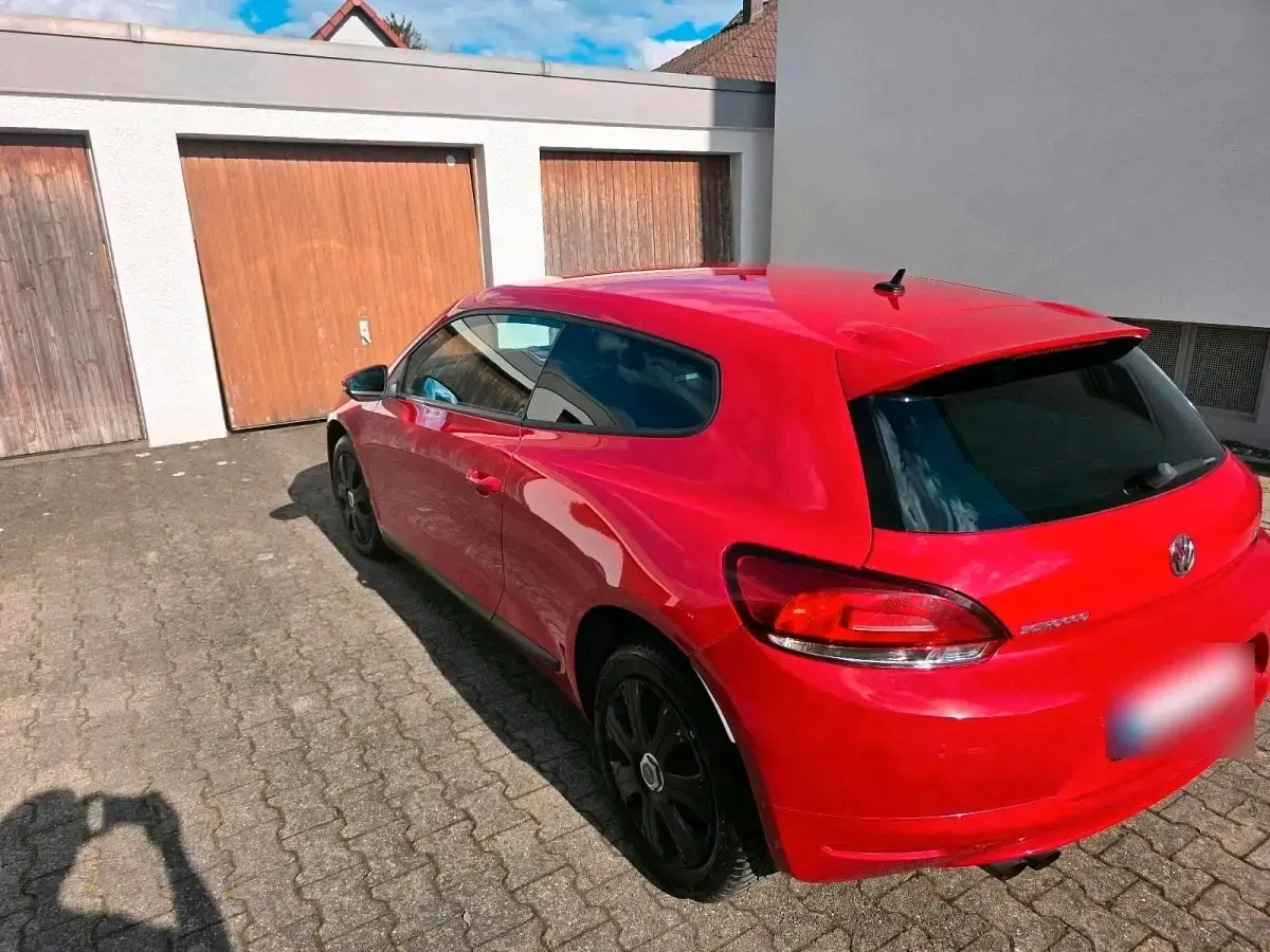 Gebraucht VW Scirocco 120 PS (88 kW) 2009 Rot Coupé