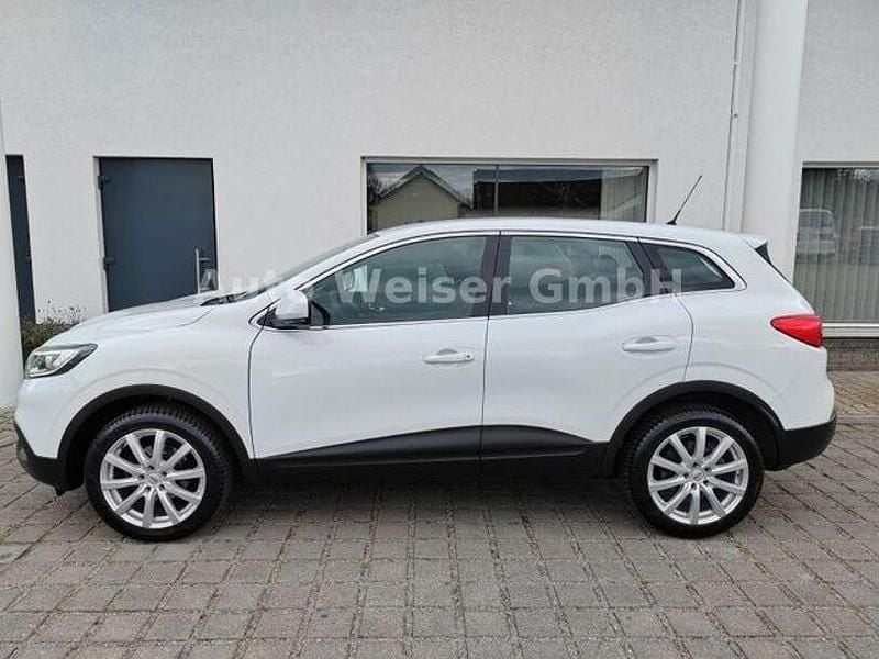 Gebraucht Renault Kadjar Life 131 PS (96 kW) 2016 Weiß SUV