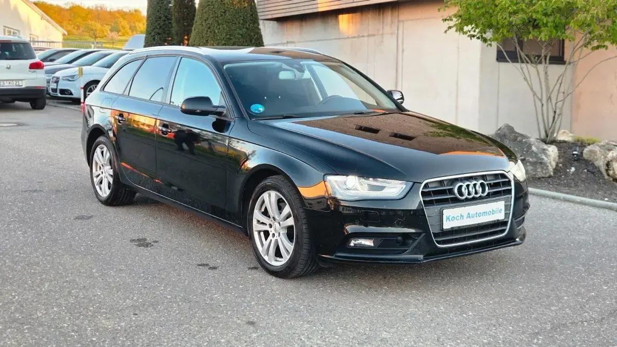 Gebraucht Audi A4 Attraction 190 PS (139 kW) 2014 Schwarz Kombi