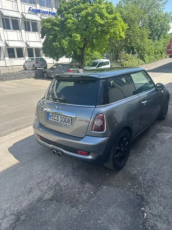 Używany Mini Cooper S 174 KM (127 kW) 2008 Szary Hatchback