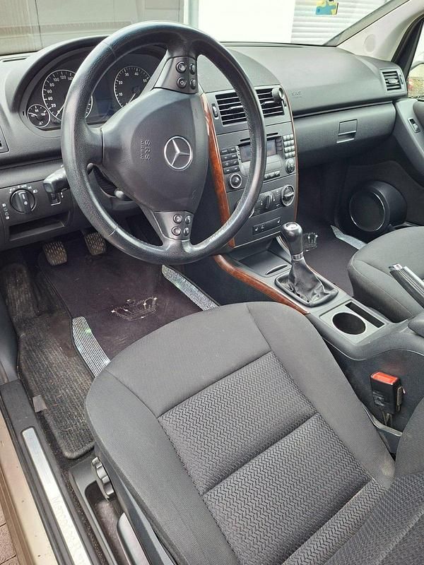 Gebraucht Mercedes A170 2005 Gold Kleinwagen