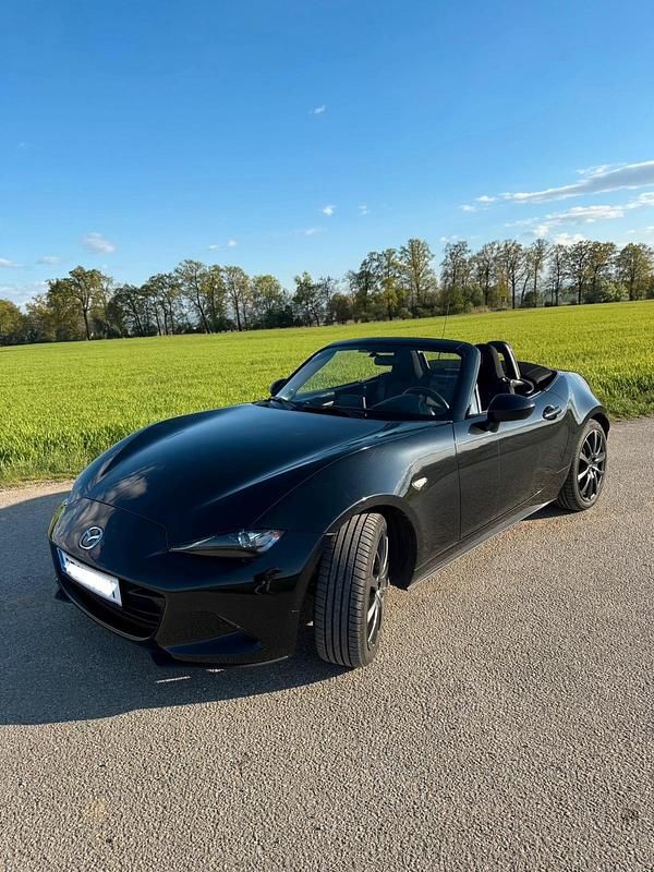 Usata Mazda MX5 131 CV (96 kW) 2015 Nero Cabrio