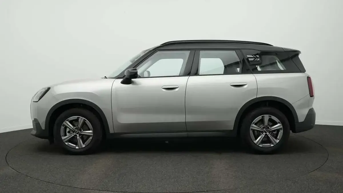 Gebraucht Mini Countryman Classic 163 PS (119 kW) 2025 Grau SUV