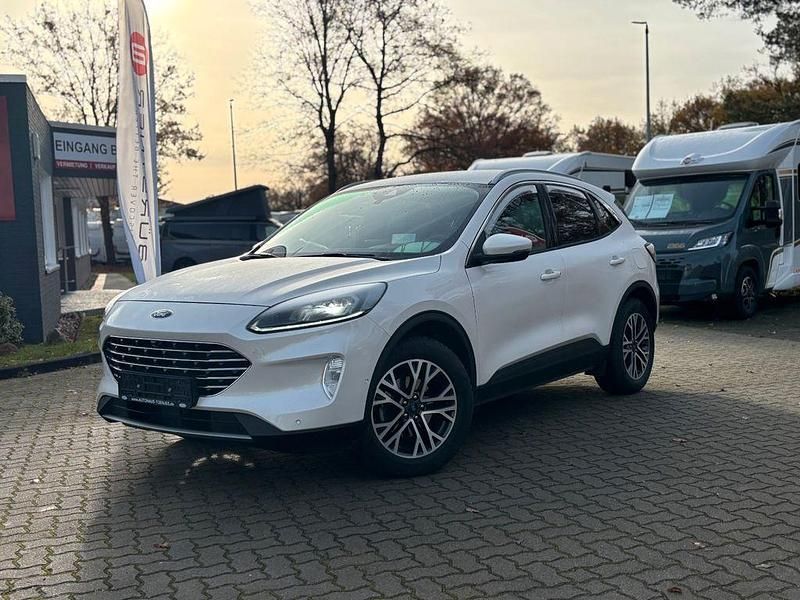Weiß Gebraucht 2022 Ford Kuga Titanium X SUV | 24.900 € (Guter Preis) - Bild 1/4