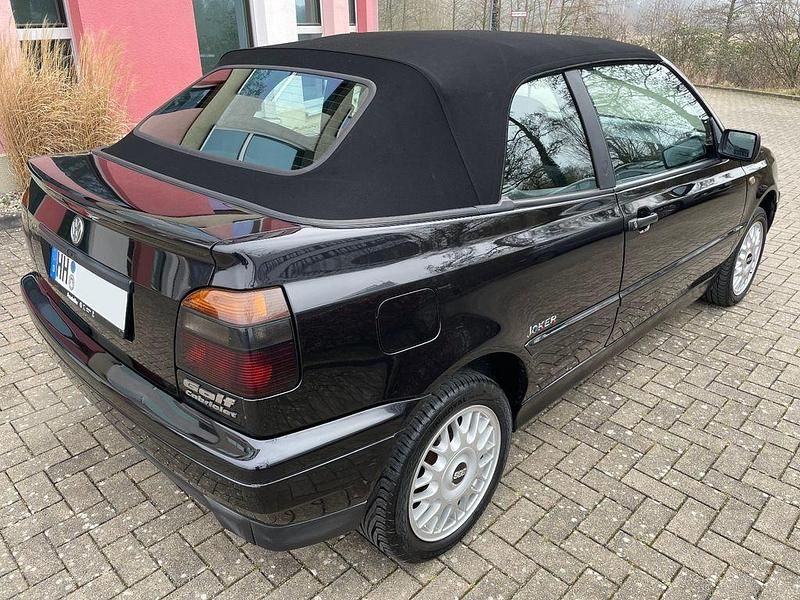 Gebraucht VW Golf Cabriolet 101 PS (74 kW) 1998 Schwarz Cabrio