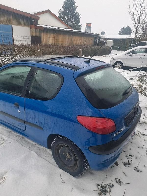 Gebraucht Peugeot 206 50 PS (36 kW) 2003 Blau Coupé