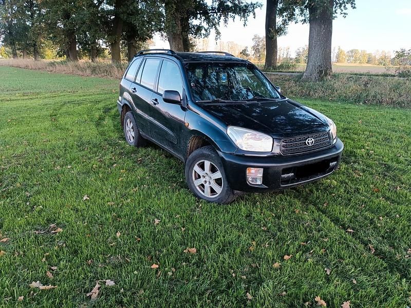 Schwarz Gebraucht 2001 Toyota RAV4 SUV | 2.590 € (Fairer Preis) - Bild 1/4