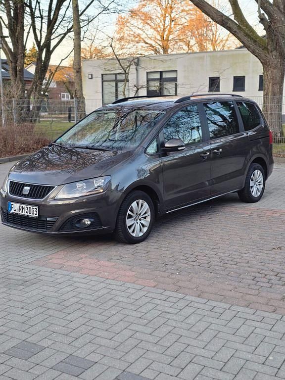 Gebraucht Seat Alhambra 140 PS (102 kW) 2014 Braun Van / Kleinbus