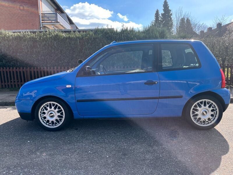 Blau Gebraucht 2002 VW Lupo Kleinwagen | 1.900 € (Etwas zu teuer) - Bild 1/4