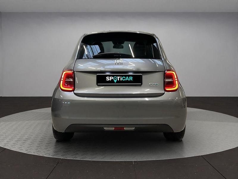 Gebraucht Fiat 500e 86 kW (118 PS) 2023 Grau Kleinwagen