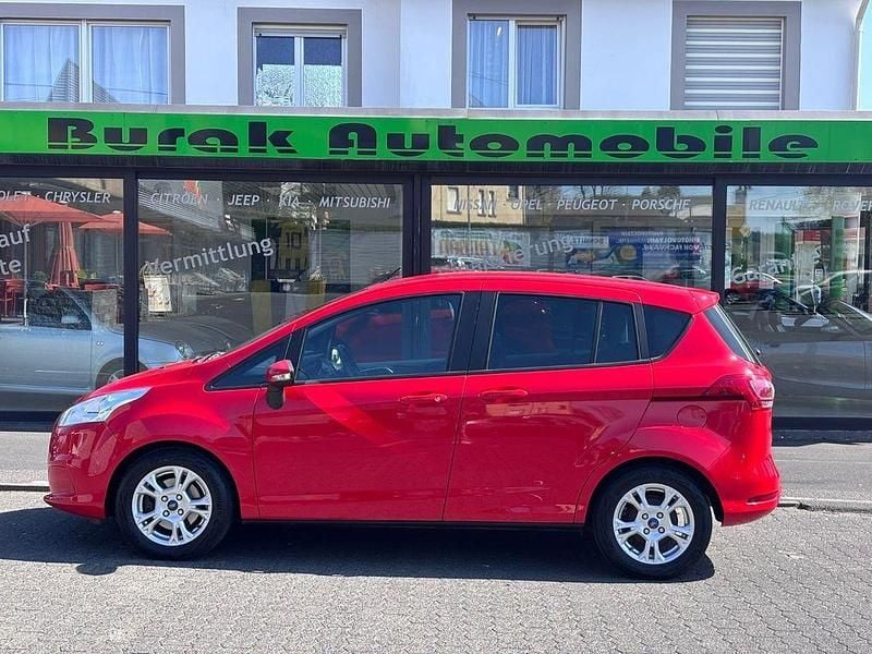 Second-hand Ford B-MAX Trend 101 CP (74 kW) 2013 Roșu Monovolum