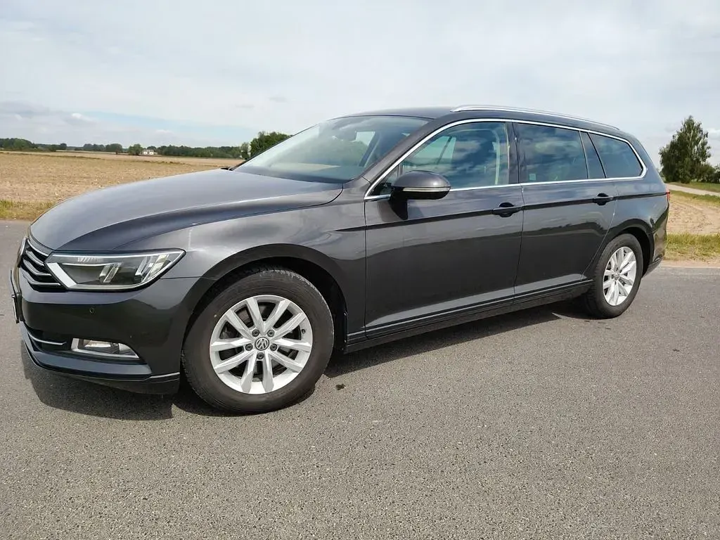 Usata VW Passat 150 CV (110 kW) 2018 Nero Station wagon