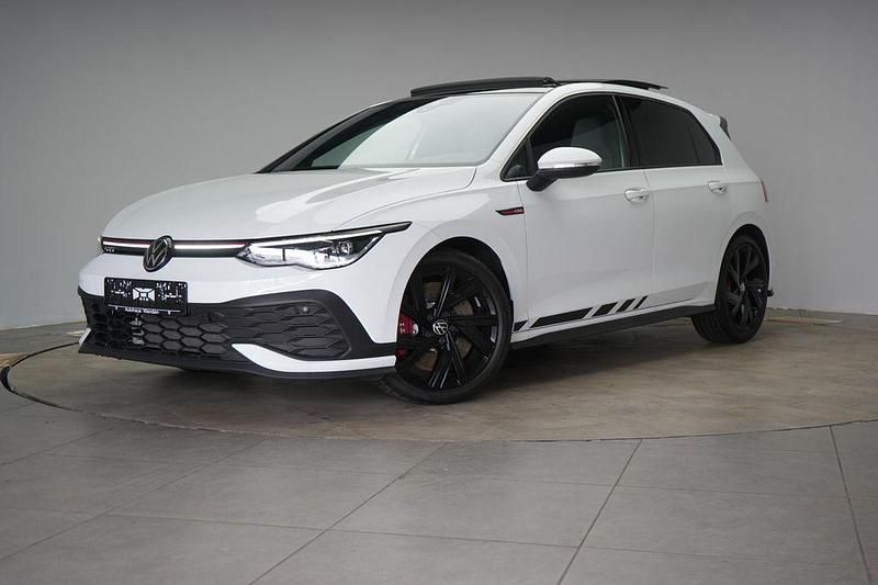 Gebraucht VW Golf VIII GTI 300 PS (220 kW) 2023 Weiß Limousine