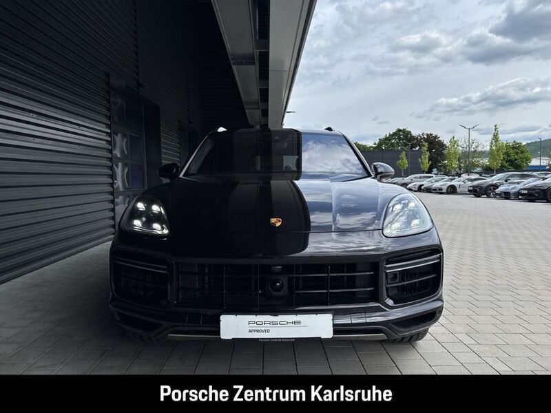 Gebraucht Porsche Cayenne Turbo 550 PS (404 kW) 2018 Tiefschwarzmetallic SUV