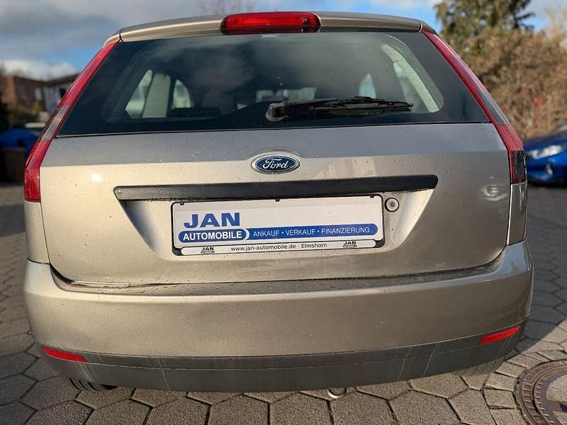 Gebraucht Ford Fiesta 80 PS (58 kW) 2004 Silber Kleinwagen