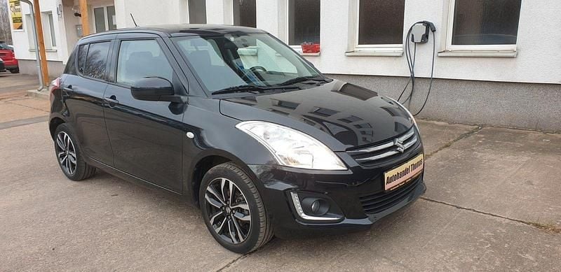 Gebraucht Suzuki Swift Comfort 94 PS (69 kW) 2017 Schwarz Kleinwagen