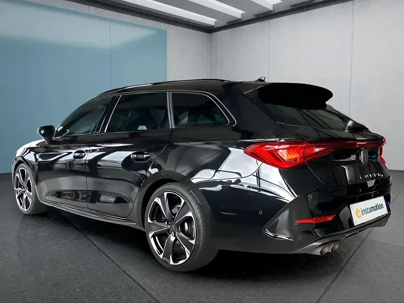 Second-hand Cupra Leon 310 CP (228 kW) 2021 Negru Break