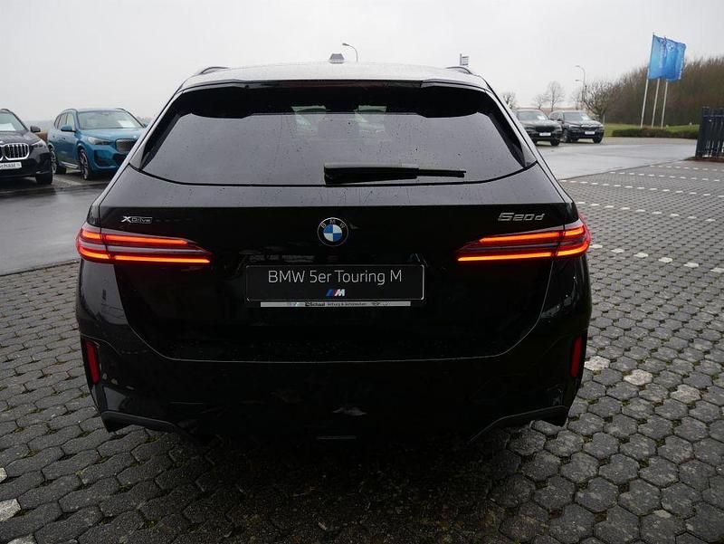 Neu BMW 520 M Sport 197 PS (144 kW) 2026 Schwarz Limousine