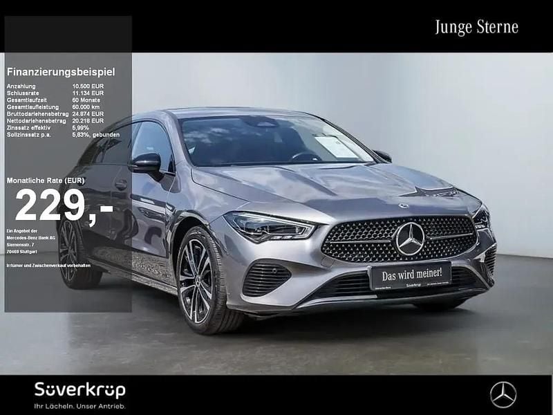 Grau Gebraucht 2024 Mercedes CLA180 Shooting Brake Progressive Kombi | 29.618 € (Fairer Preis) - Bild 1/2